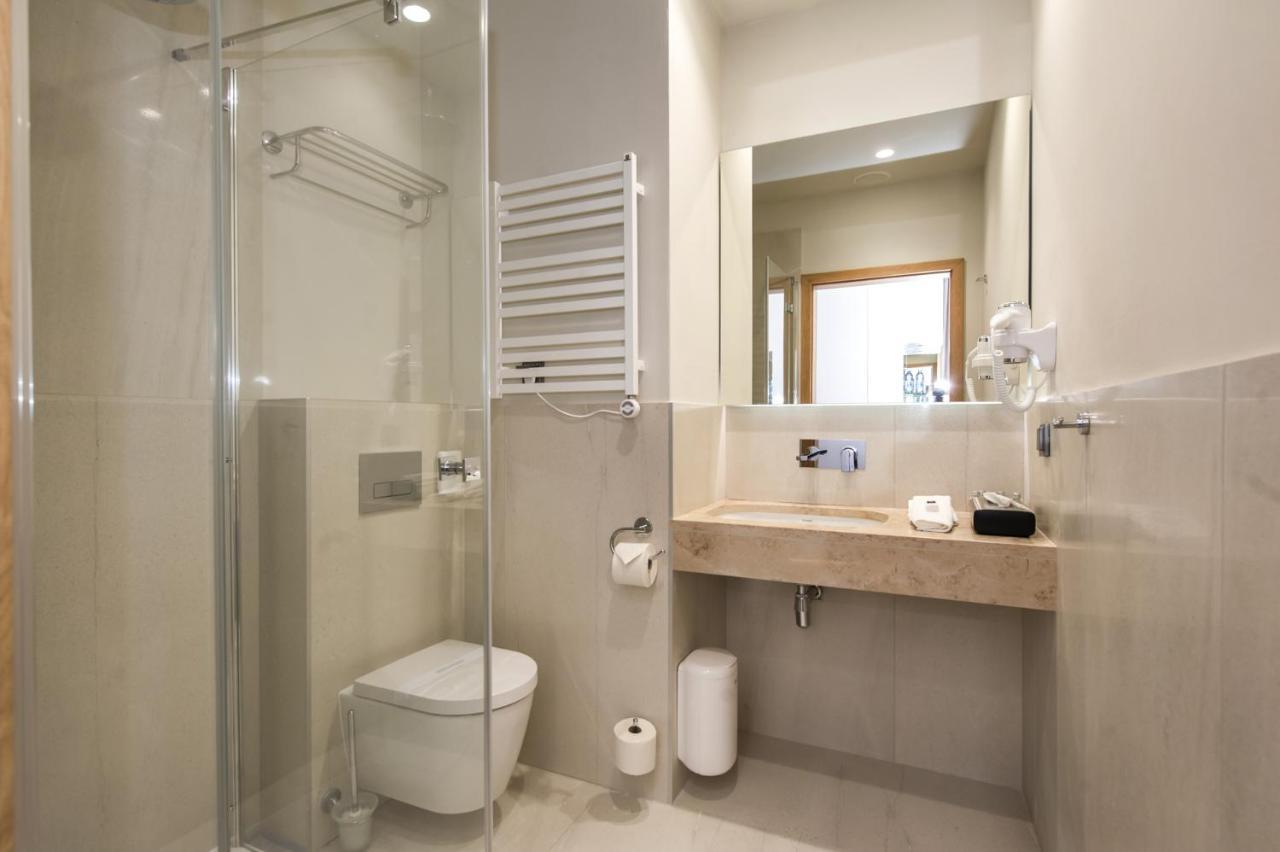 Hotel Zalewski 므르제지노 외부 사진